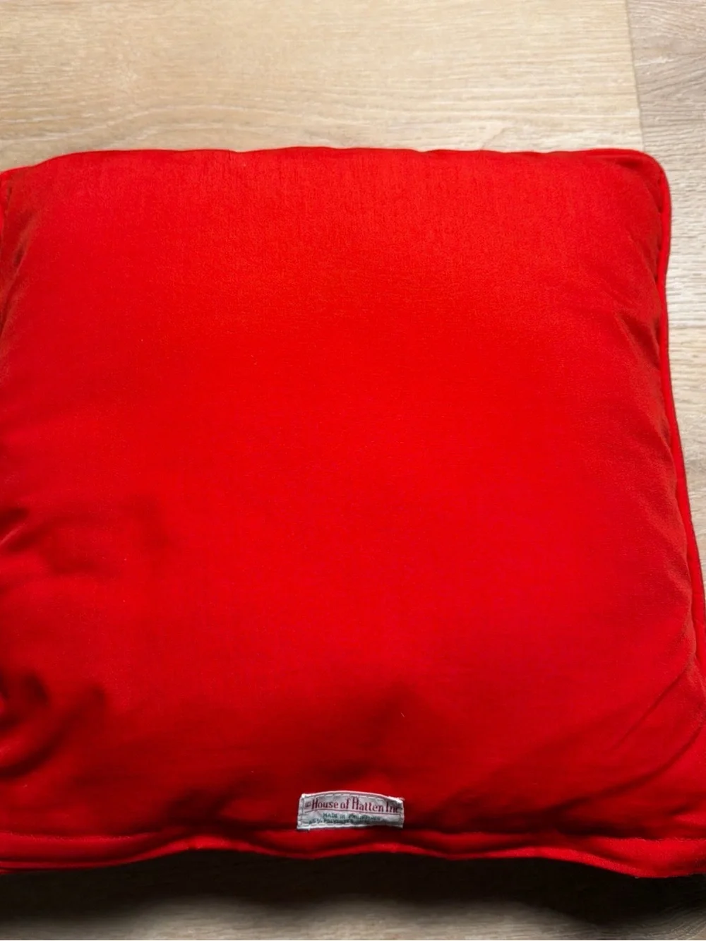 Vintage House Of Hatten Christmas Santa Appliqué Throw Pillow Sleigh Reindeer 90